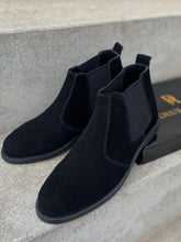 Load image into Gallery viewer, Black Suede Leather Chelsea Boots
