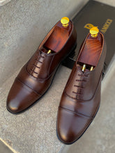 Load image into Gallery viewer, Brown Leather Classic Cap Toe Oxfords
