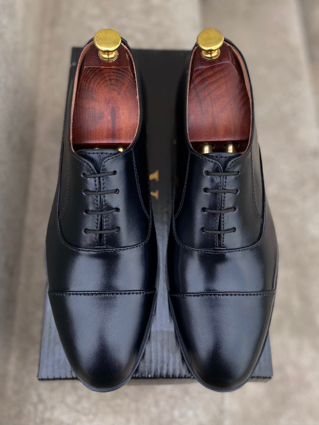 Black Leather Classic Cap Toe Oxfords
