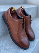 Load image into Gallery viewer, Brown Cow Leather Casual Shoes
